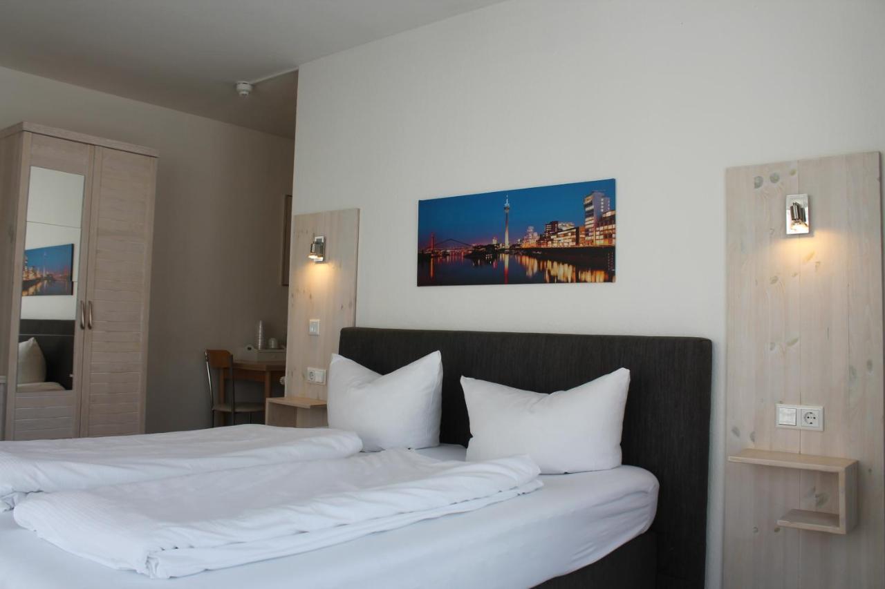 City Lounge Hotel Dusseldorf Exterior photo