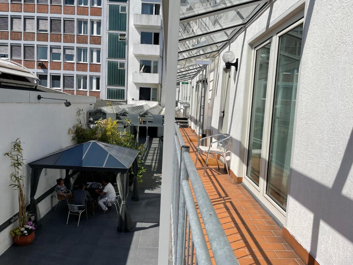 City Lounge Hotel Dusseldorf Exterior photo