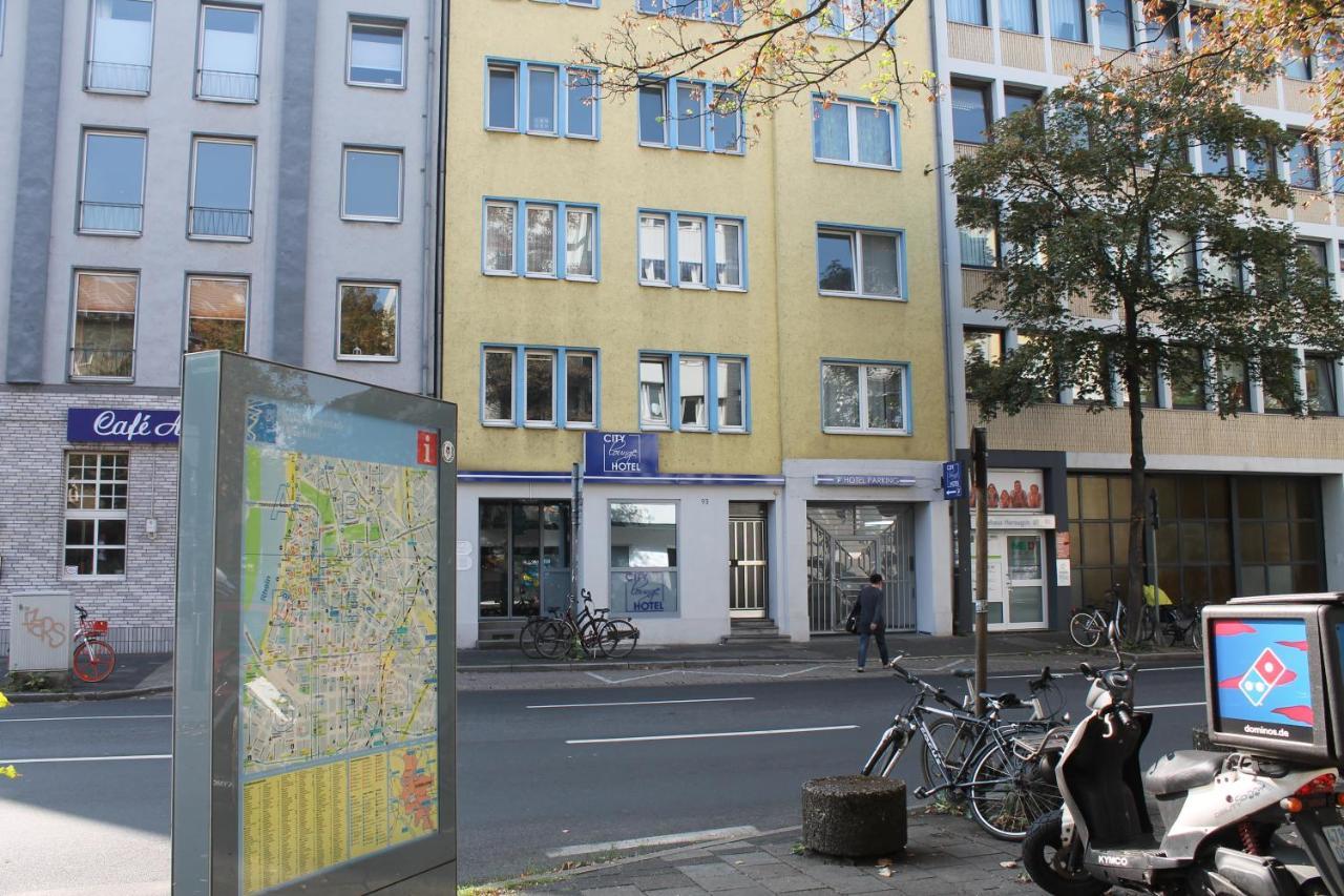City Lounge Hotel Dusseldorf Exterior photo